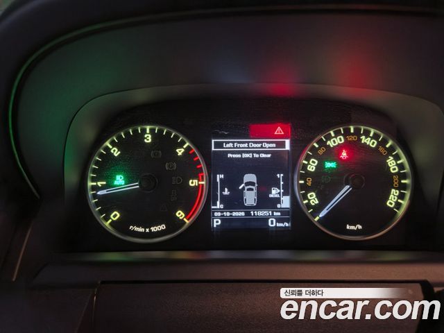 Land Rover Discovery 4 3.0 SDV6 HSE 2016 — фото 8