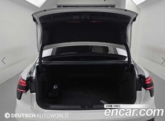Audi A6 (C9) 55 TFSI Quattro S Line 2026 — фото 23