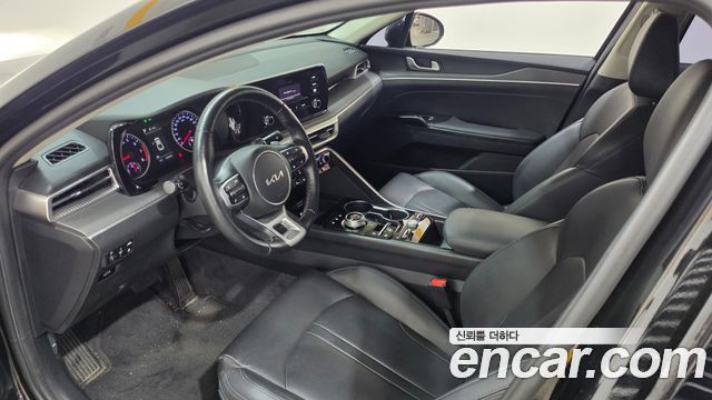 Kia K5 (III) 2.0 Trendy 2023 — фото 15