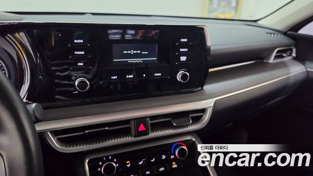 Kia K5 (III) 2.0 Trendy 2023 — фото 18