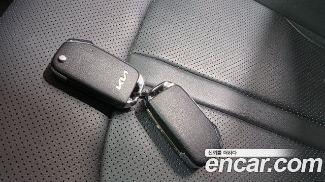 Kia K5 (III) 2.0 Trendy 2023 — фото 21