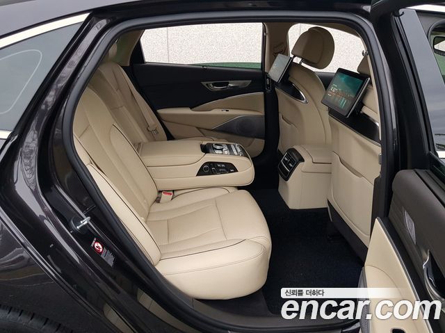 Kia K9 3.8 GDI AWD PlatinumⅢ 2019 — фото 15