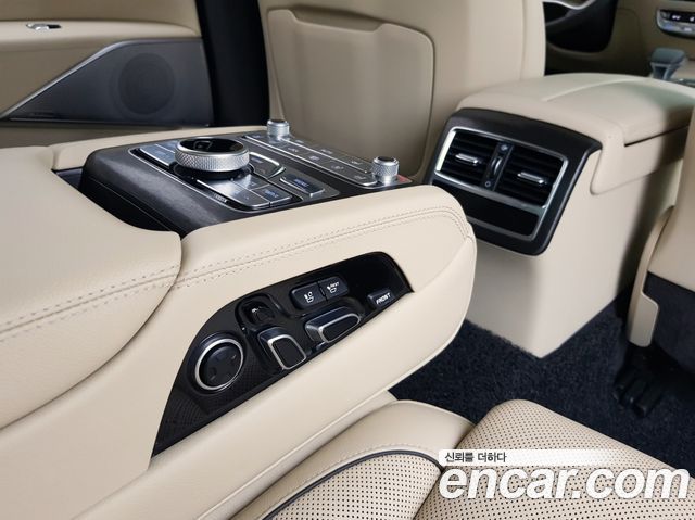 Kia K9 3.8 GDI AWD PlatinumⅢ 2019 — фото 20
