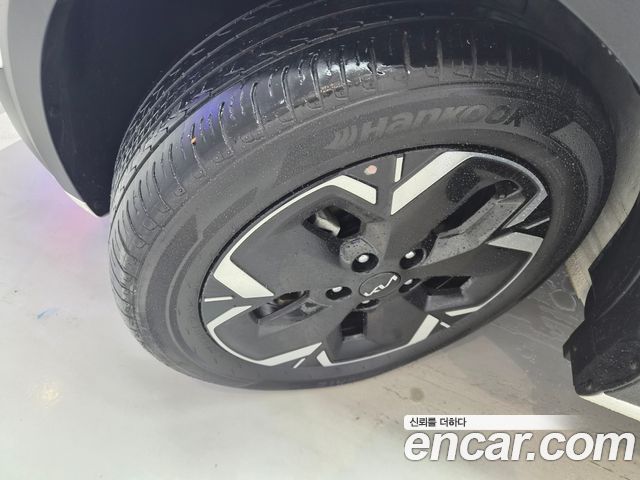 Kia Niro EV Air 2023 — фото 19