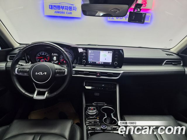 Kia K5 (III) 2.0 Prestige 2023 — фото 9