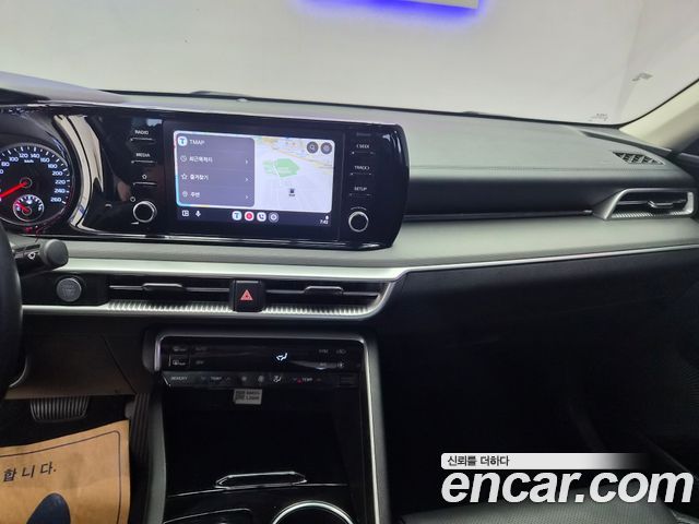Kia K5 (III) 2.0 Prestige 2023 — фото 15