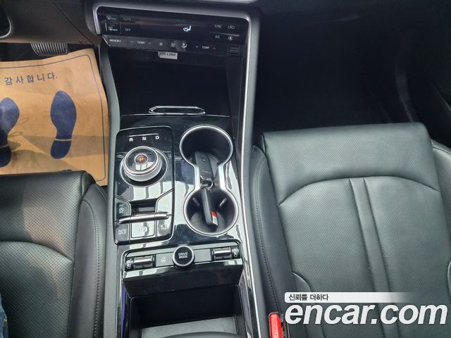 Kia K5 (III) 2.0 Prestige 2023 — фото 16
