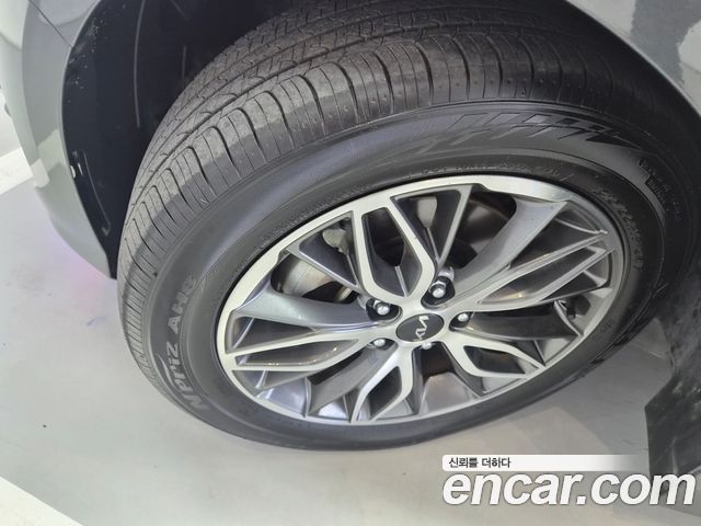 Kia K5 (III) 2.0 Prestige 2023 — фото 19