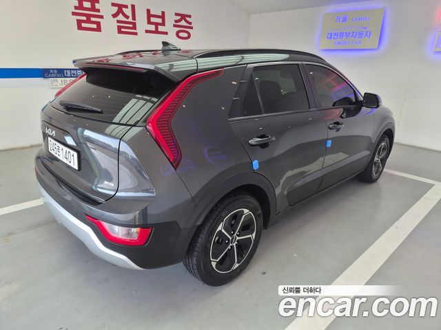 Kia Niro Trendy 2022 — фото 6