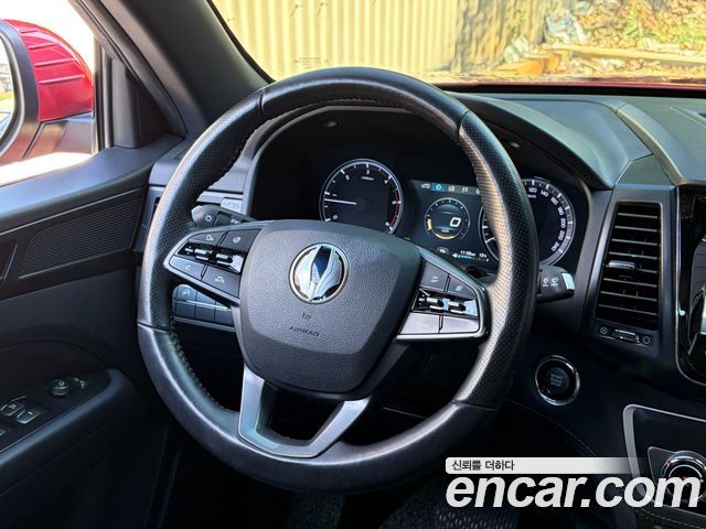 KG Mobility (SsangYong) Rexton Sports Khan Diesel 2.2 4WD Prestige Special (5-Link) 2021 — фото 17