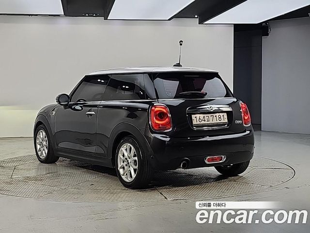 MINI Cooper HIGH Third Generation 2016 — фото 3