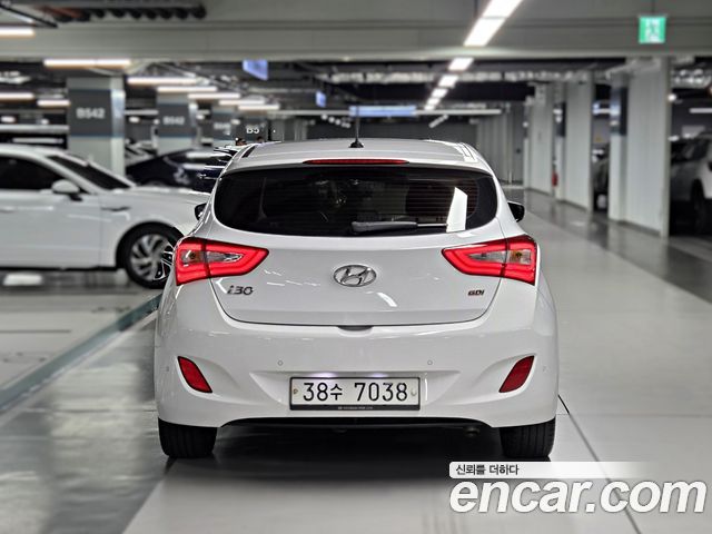 Hyundai i30 (New) 1.6 GDI Extreme 2012 — фото 4