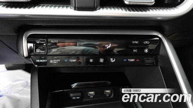 Kia K5 Hybrid (III) Prestige 2023 — фото 10