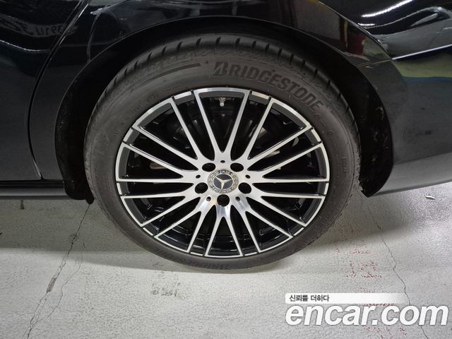 Mercedes-Benz C-Class (W206) C300 4MATIC Avantgarde 2024 — фото 5