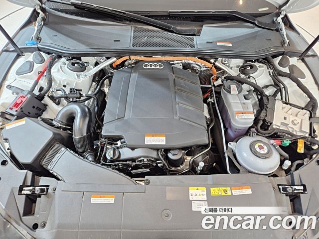 Audi A7 (4K) 55 TFSI e Quattro Premium 2025 — фото 6