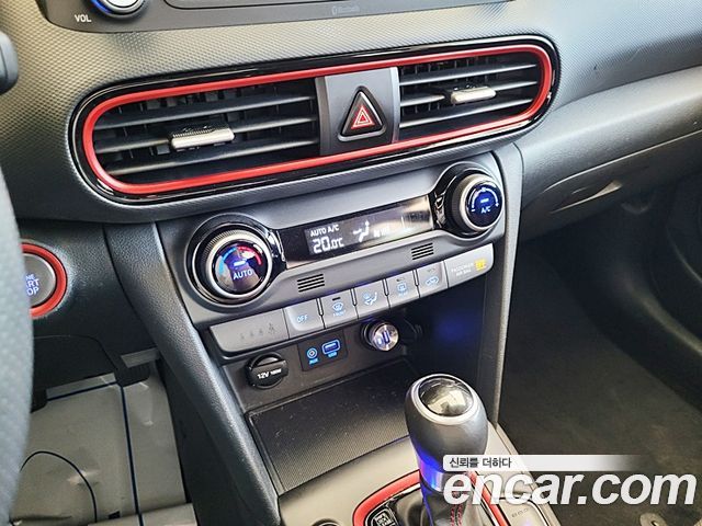 Hyundai Kona 1.6 Turbo 2WD FLUX Modern 2018 — фото 16