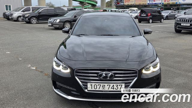 Hyundai Grandeur (IG) 3.0 Exclusive Special 2018 — фото 3