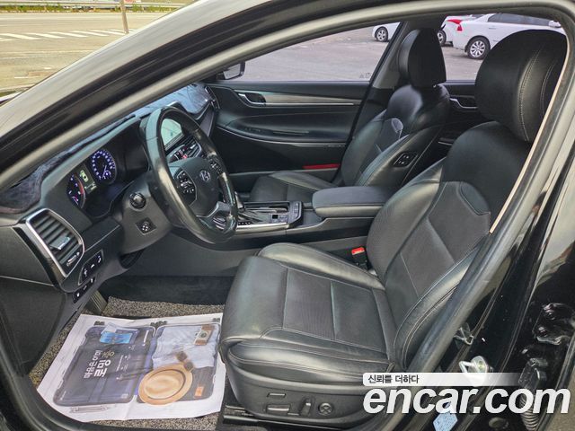 Hyundai Grandeur (IG) 3.0 Exclusive Special 2018 — фото 10