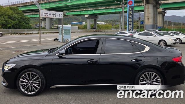 Hyundai Grandeur (IG) 3.0 Exclusive Special 2018 — фото 17