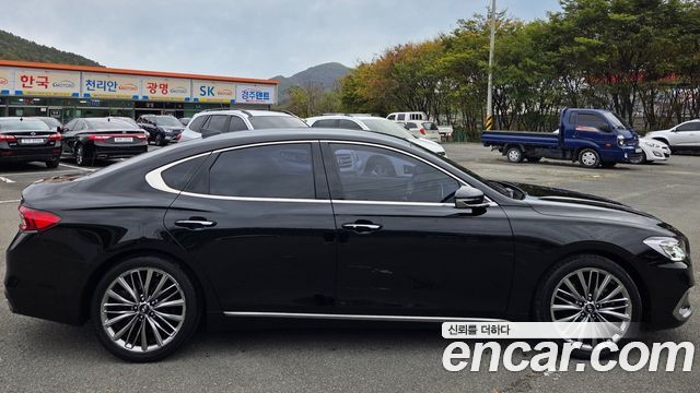 Hyundai Grandeur (IG) 3.0 Exclusive Special 2018 — фото 18