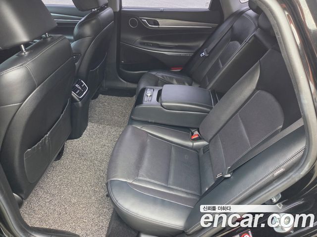 Hyundai Grandeur (IG) 3.0 Exclusive Special 2018 — фото 21