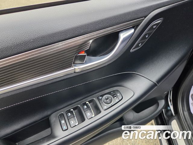 Hyundai Grandeur (IG) 3.0 Exclusive Special 2018 — фото 23