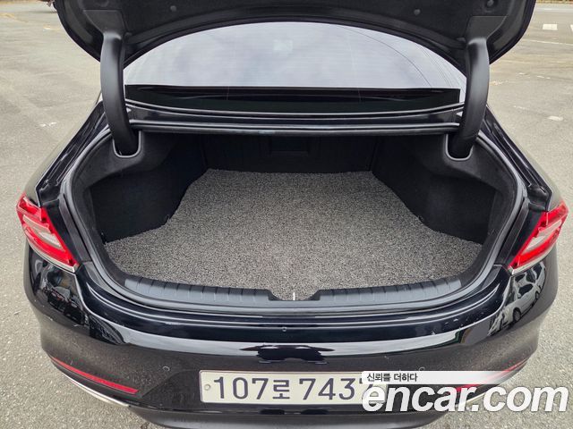 Hyundai Grandeur (IG) 3.0 Exclusive Special 2018 — фото 24