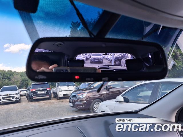 Hyundai Santa Fe (DM) Diesel(e-VGT) 2.0 2WD Morden 2015 — фото 8