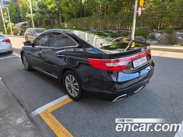 Hyundai Grandeur (HG) HG240 Modern 2015 — фото 2