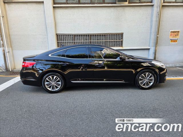 Hyundai Grandeur (HG) HG240 Modern 2015 — фото 15