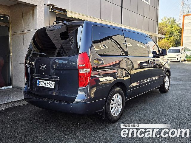 Hyundai Grand Starex Van 3-Seater Smart 2019 — фото 3