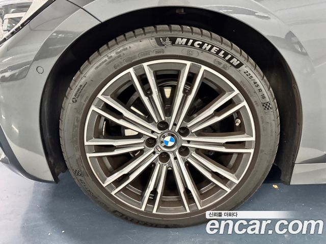 BMW 3 Series (G20) 320i M Sport 2022 — фото 15