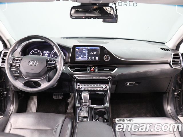 Hyundai Grandeur (IG) 2.4 Premium Special 2017 — фото 6