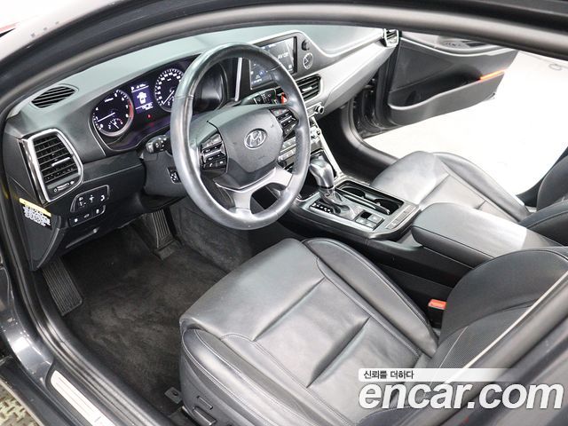 Hyundai Grandeur (IG) 2.4 Premium Special 2017 — фото 15