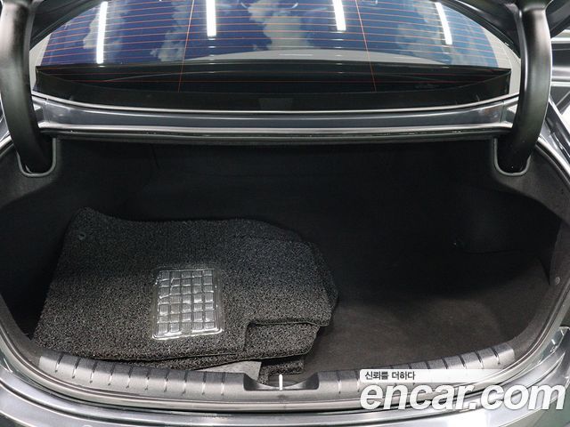 Hyundai Grandeur (IG) 2.4 Premium Special 2017 — фото 23
