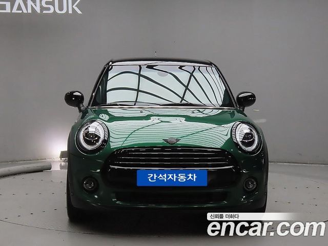 MINI Cooper 5Door Standard 3rd