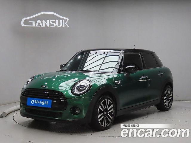 MINI Cooper 5Door Standard 3rd 2021 — фото 2