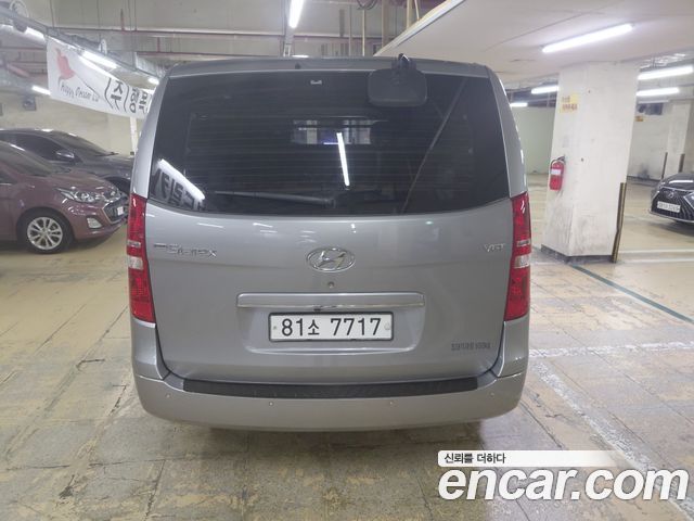 Hyundai Grand Starex 5-Seater VAN CVX Luxury 2015 — фото 5