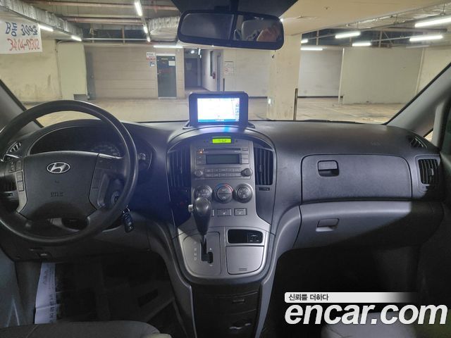 Hyundai Grand Starex 5-Seater VAN CVX Luxury 2015 — фото 8