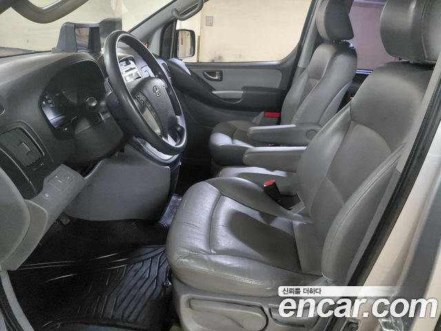 Hyundai Grand Starex 5-Seater VAN CVX Luxury 2015 — фото 18