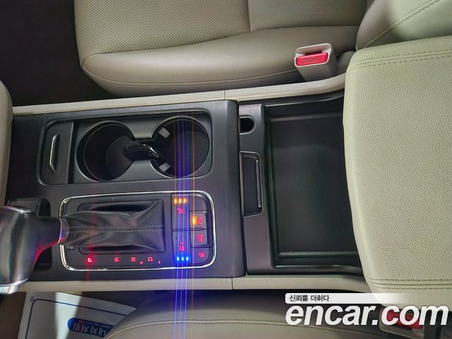 Kia Carnival 9-seater Luxury 2018 — фото 17