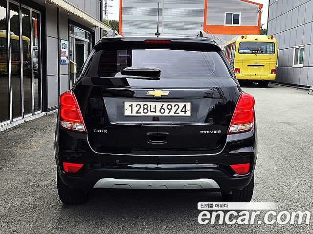 Chevrolet Trax 1.4 Premier 2020 — фото 4