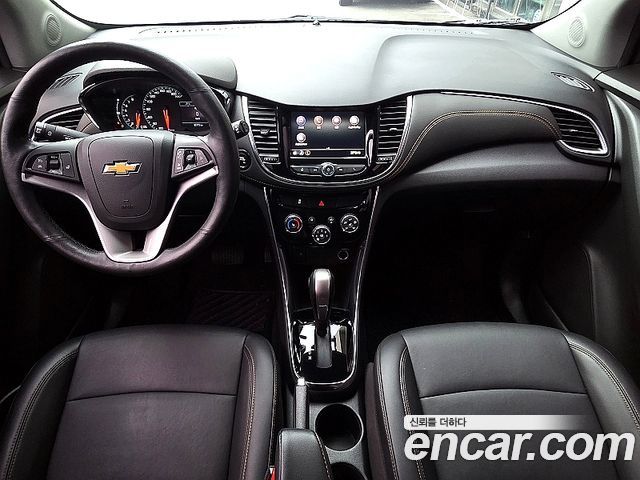 Chevrolet Trax 1.4 Premier 2020 — фото 6