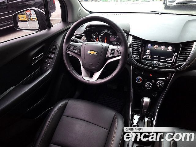 Chevrolet Trax 1.4 Premier 2020 — фото 7