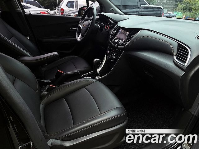 Chevrolet Trax 1.4 Premier 2020 — фото 10