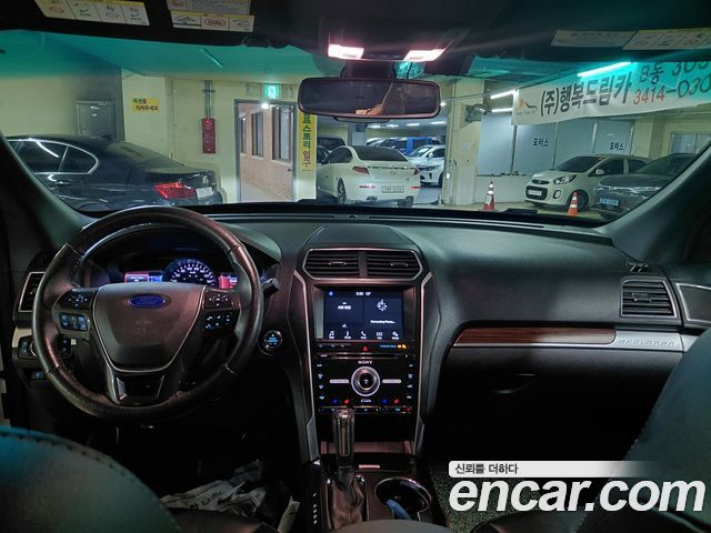 Ford Explorer 2.3 Limited 4WD 5th 2017 — фото 7