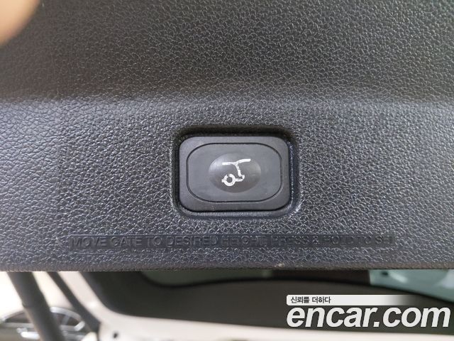 Ford Explorer 2.3 Limited 4WD 5th 2017 — фото 21
