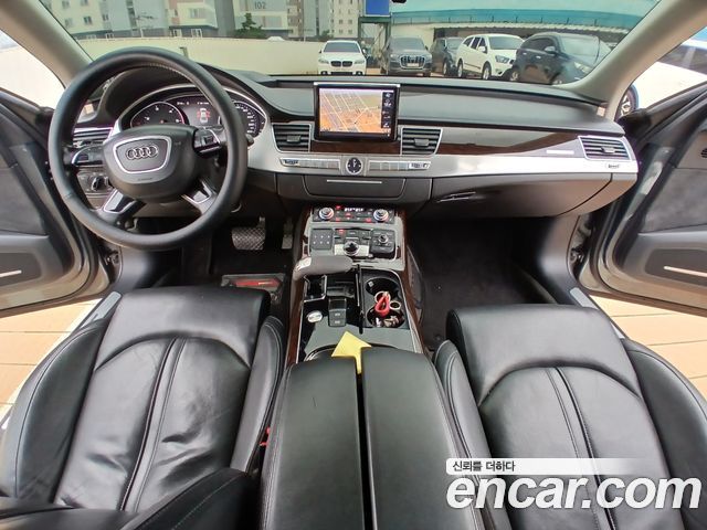 Audi A8 60 TDI Quattro LWB D4 2015 — фото 10