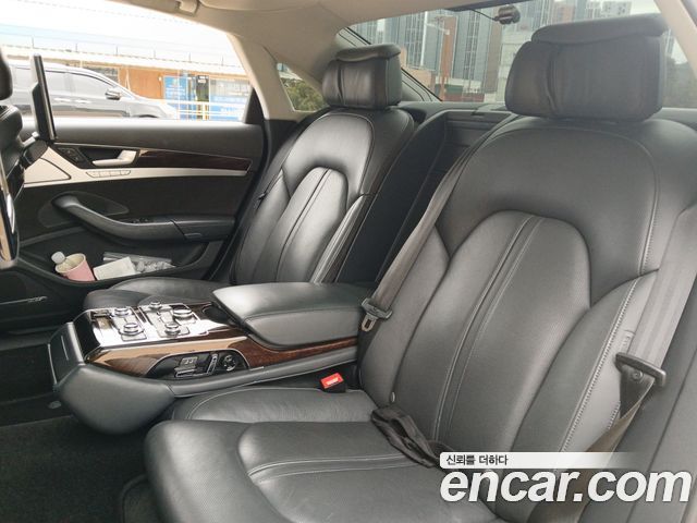 Audi A8 60 TDI Quattro LWB D4 2015 — фото 16