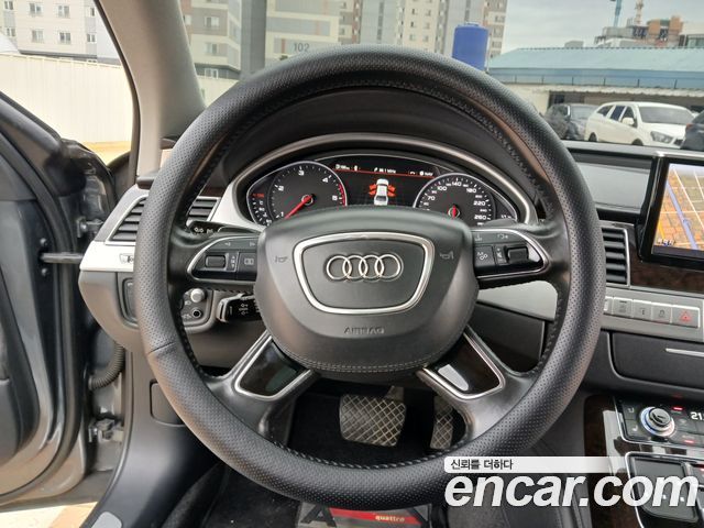 Audi A8 60 TDI Quattro LWB D4 2015 — фото 19